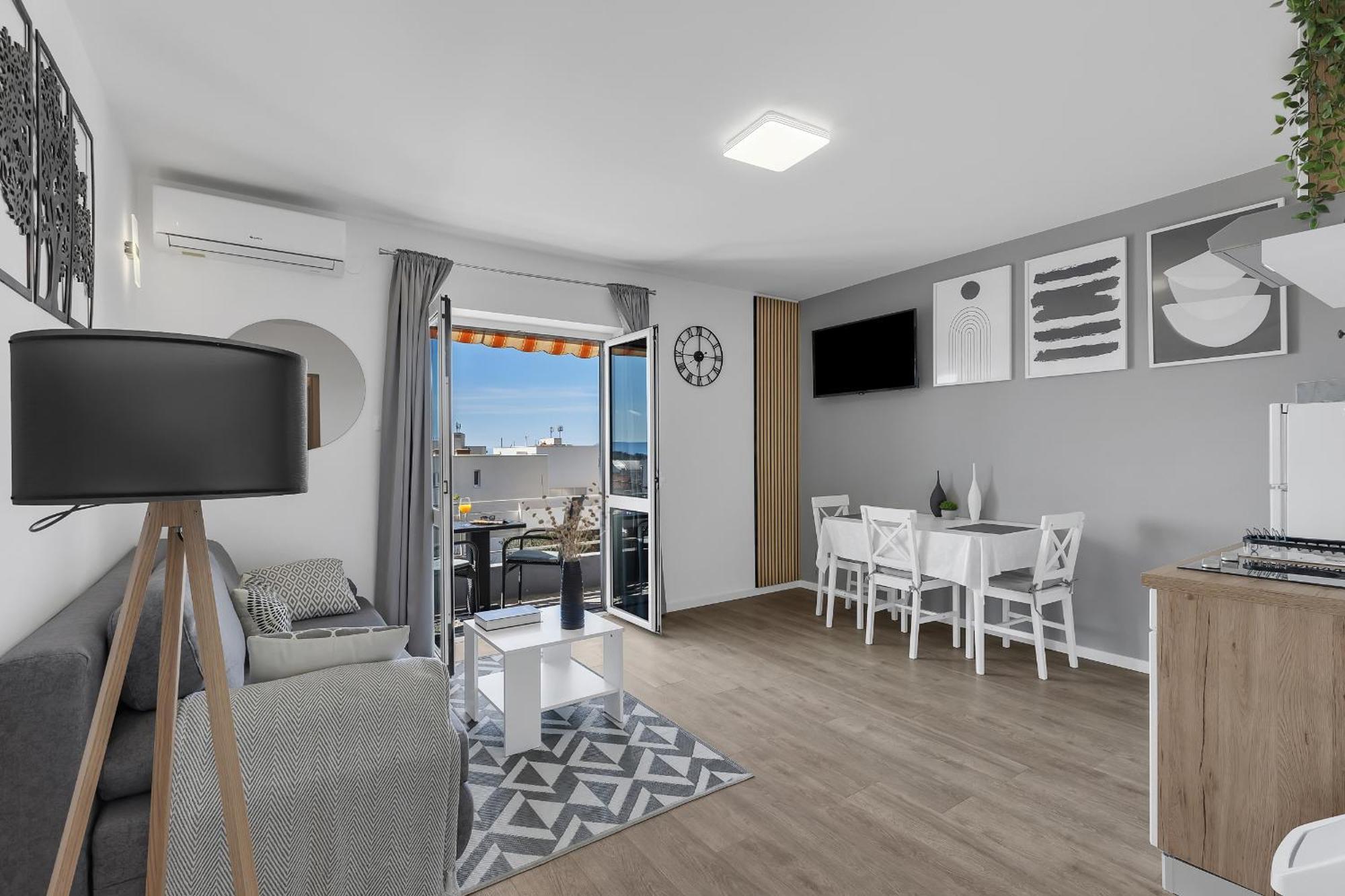 Mediterranean Living ماكارسكا المظهر الخارجي الصورة